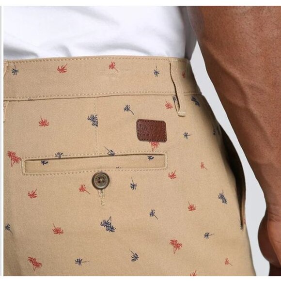 NEW Jachs New York Printed Chino Short 9" Inseam‎ Dark Khaki Tree Print Size 33 - Picture 2 of 4